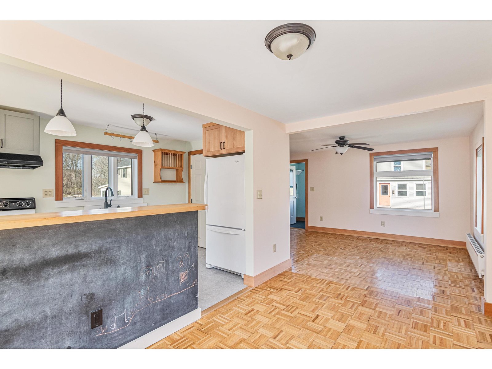7 Niquette Court