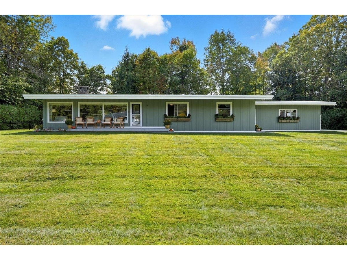 7 Oak Drive