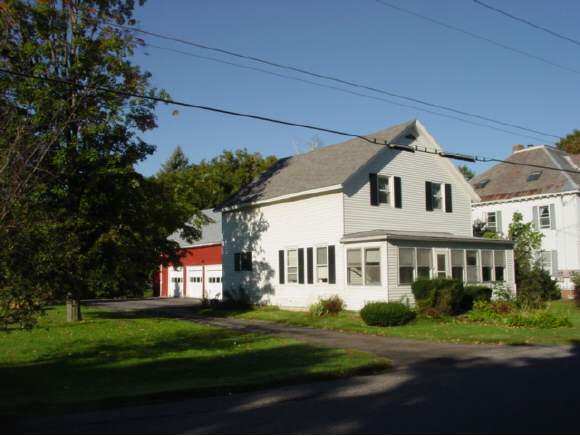 7 Pleasant St