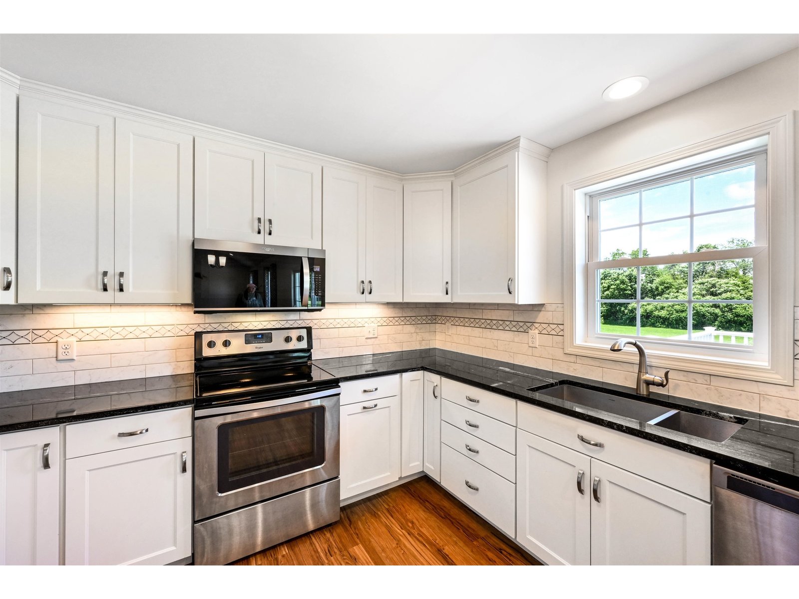 7 Riparian Way