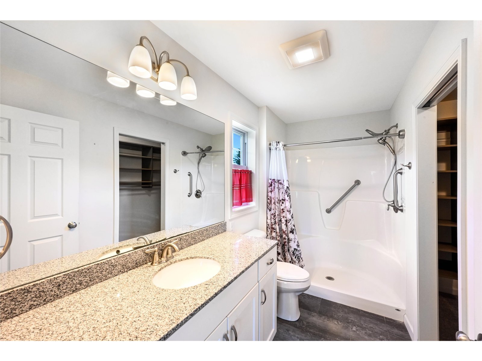 7 Riparian Way