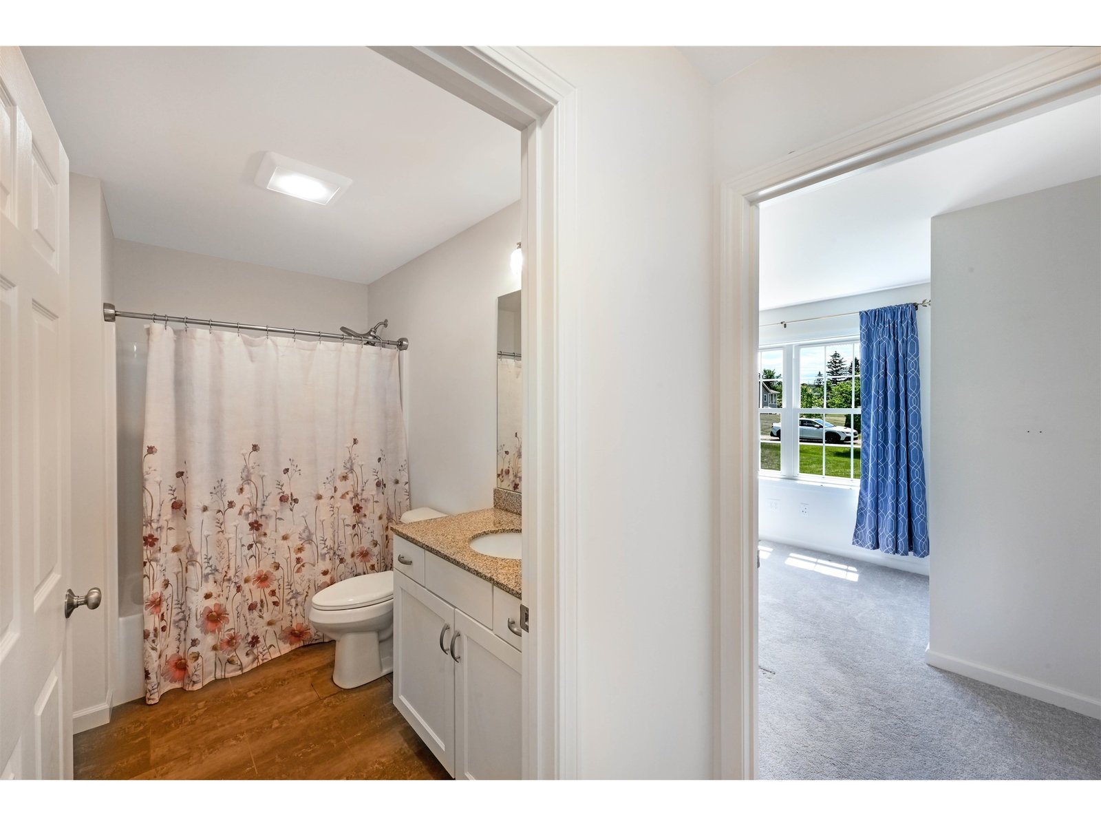 7 Riparian Way