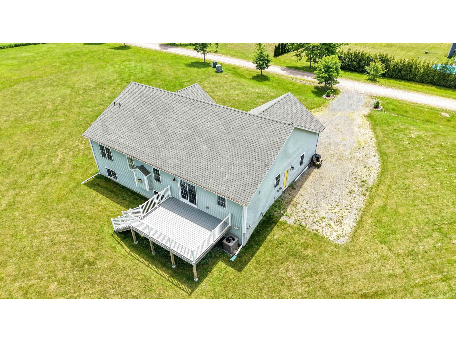 7 Riparian Way