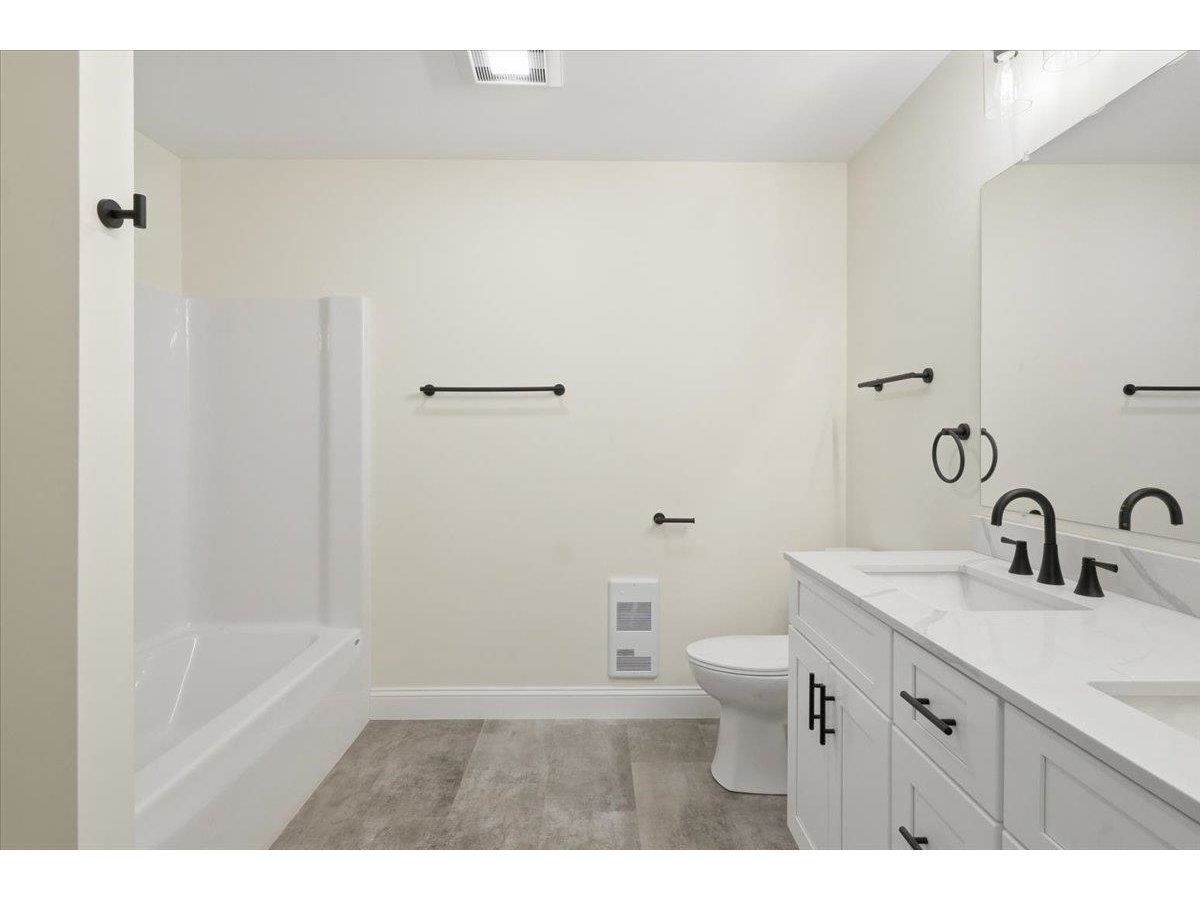 7 River Street, Unit 2