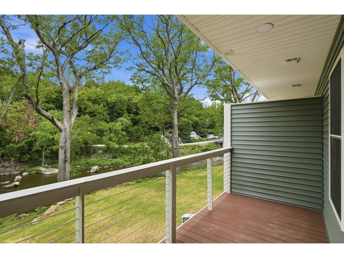 7 River Street, Unit 2