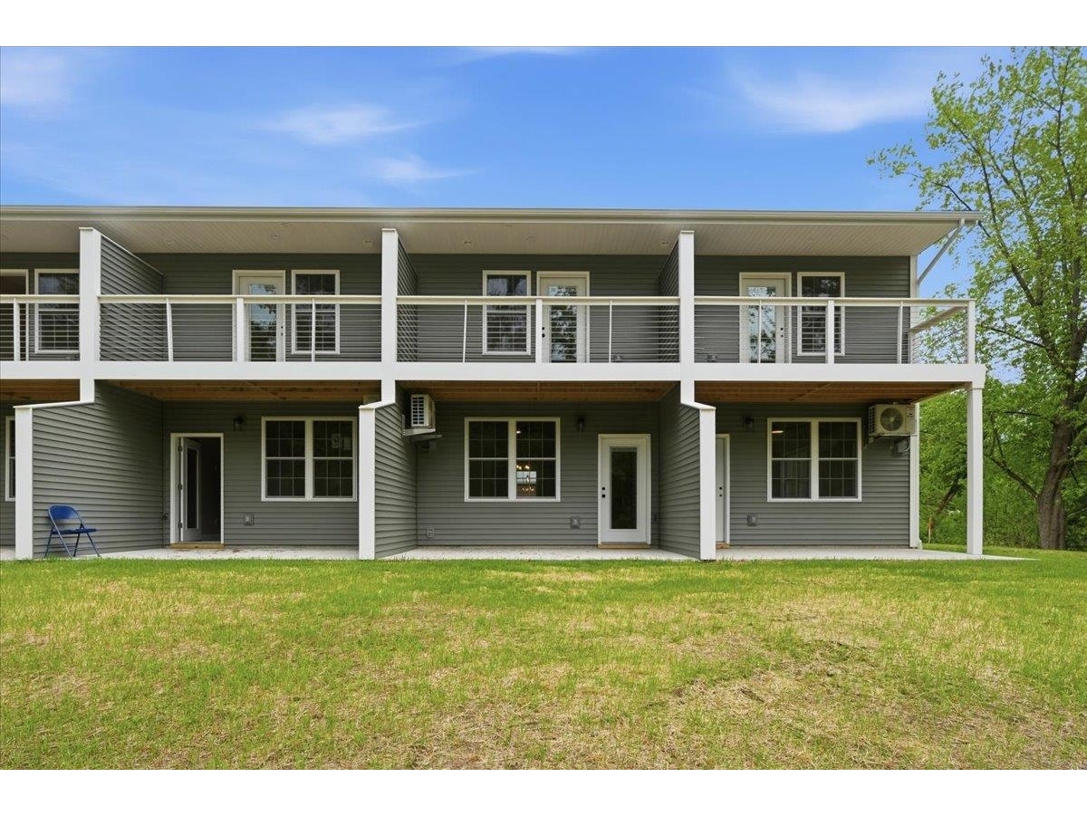 7 River Street, Unit 3