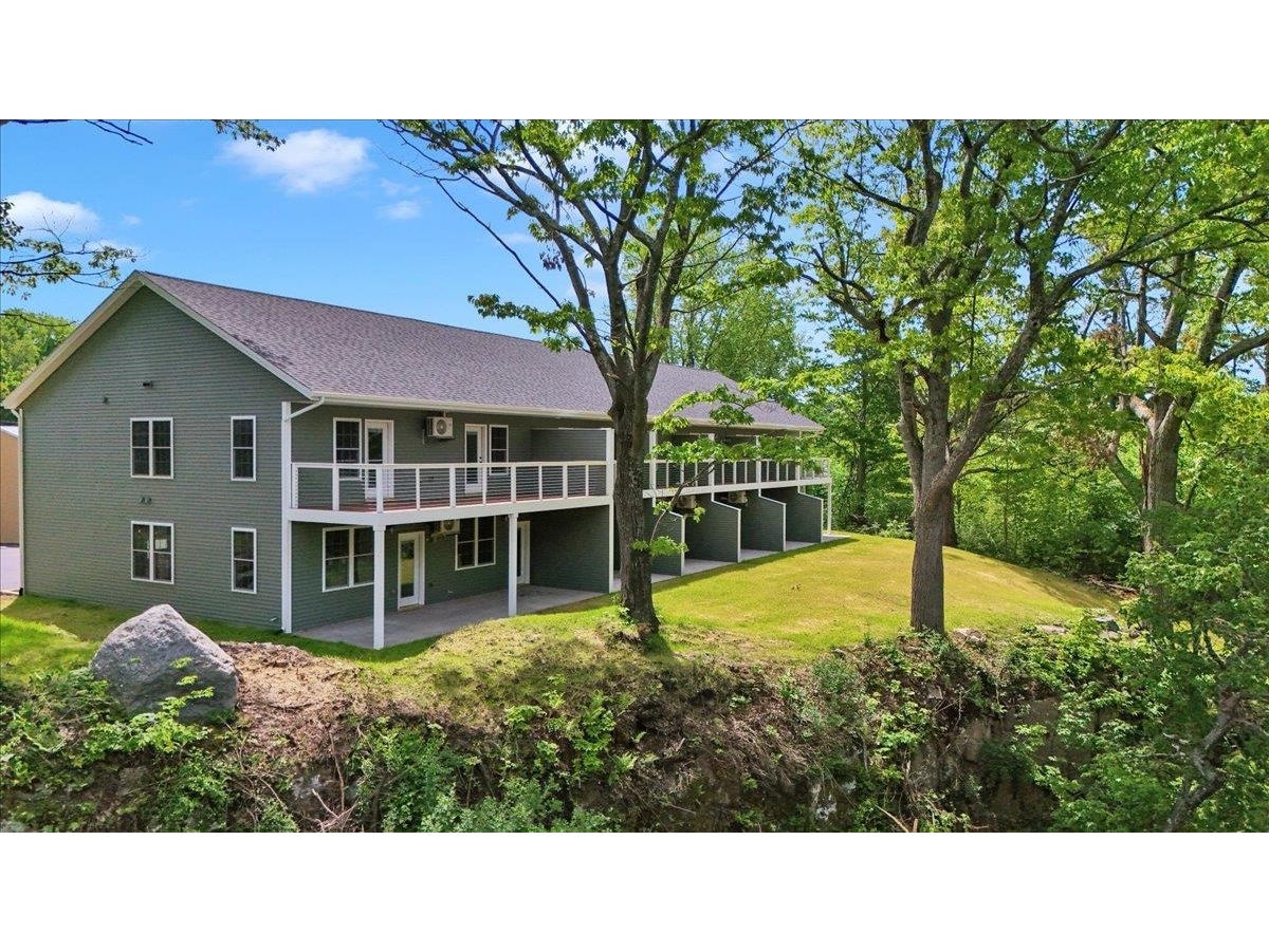 7 River Street, Unit 4
