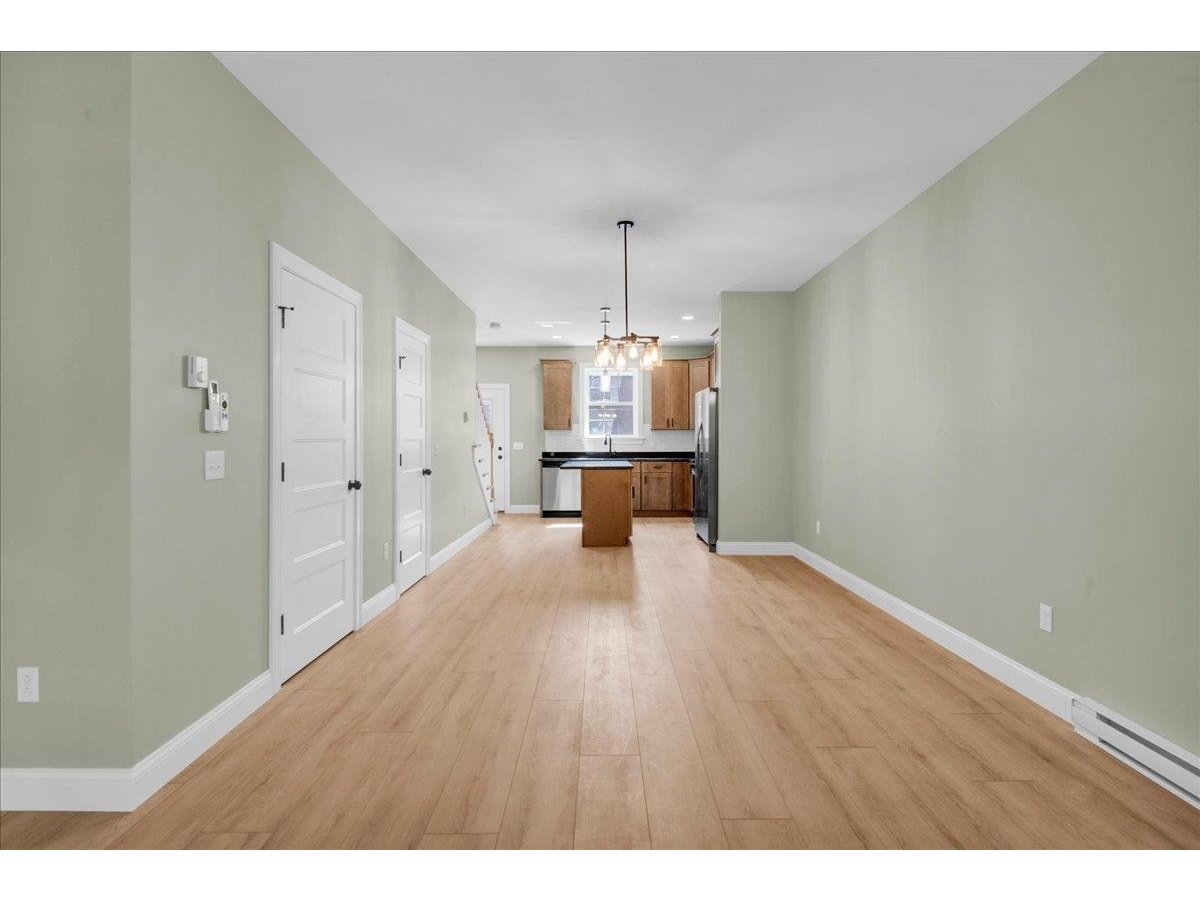 7 River Street, Unit 4