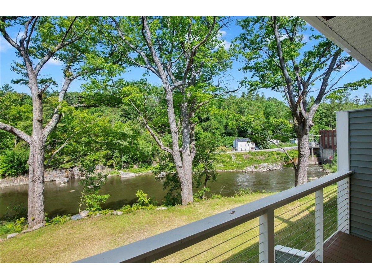7 River Street, Unit 4
