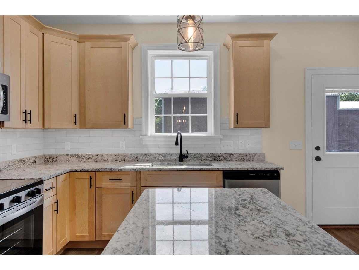 7 River Street, Unit 5