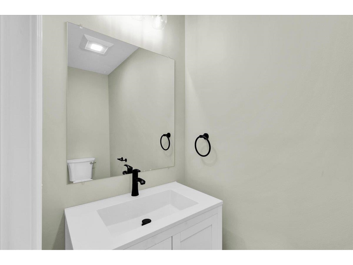 7 River Street, Unit 6