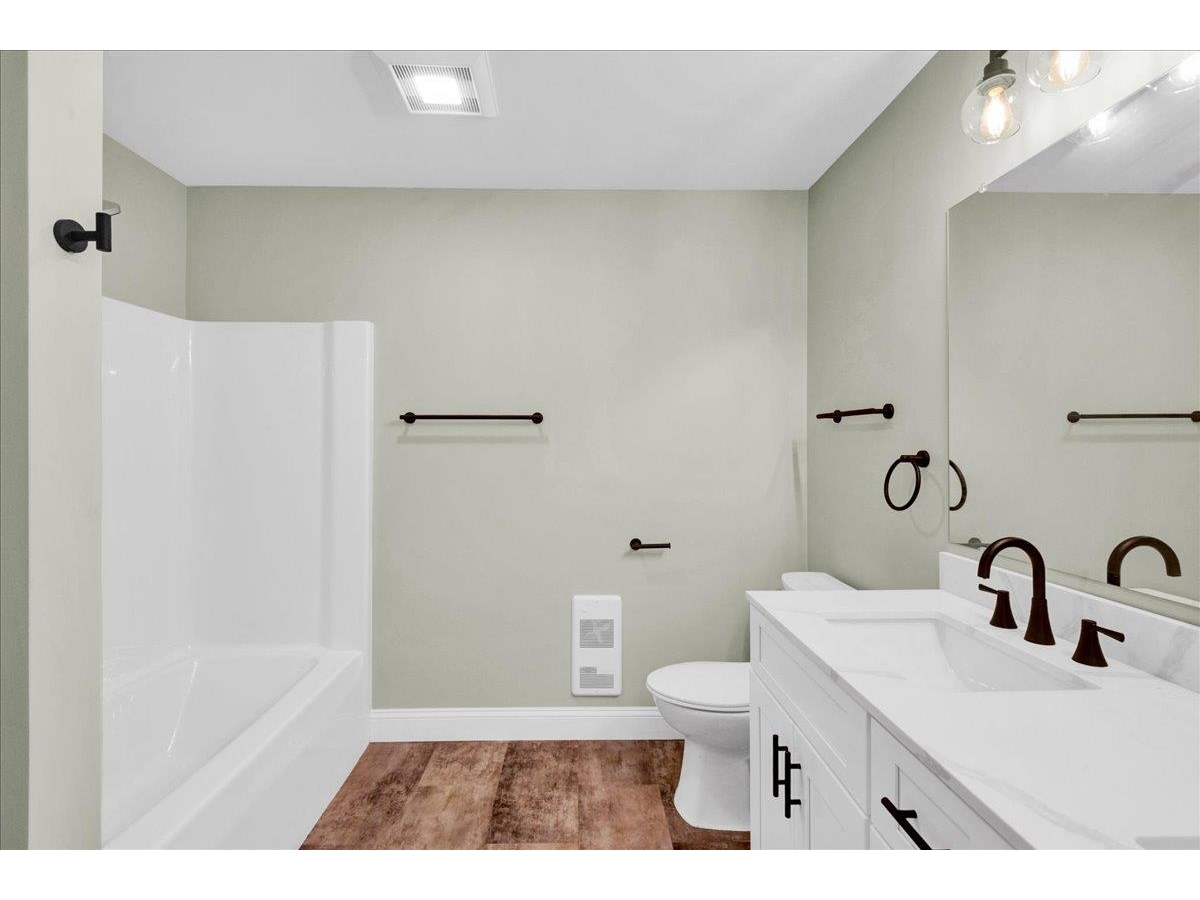 7 River Street, Unit 6