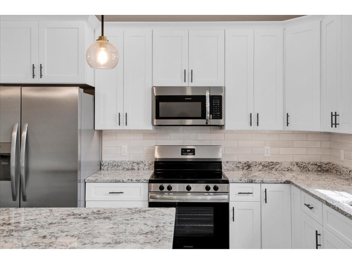 7 River Street, Unit 7