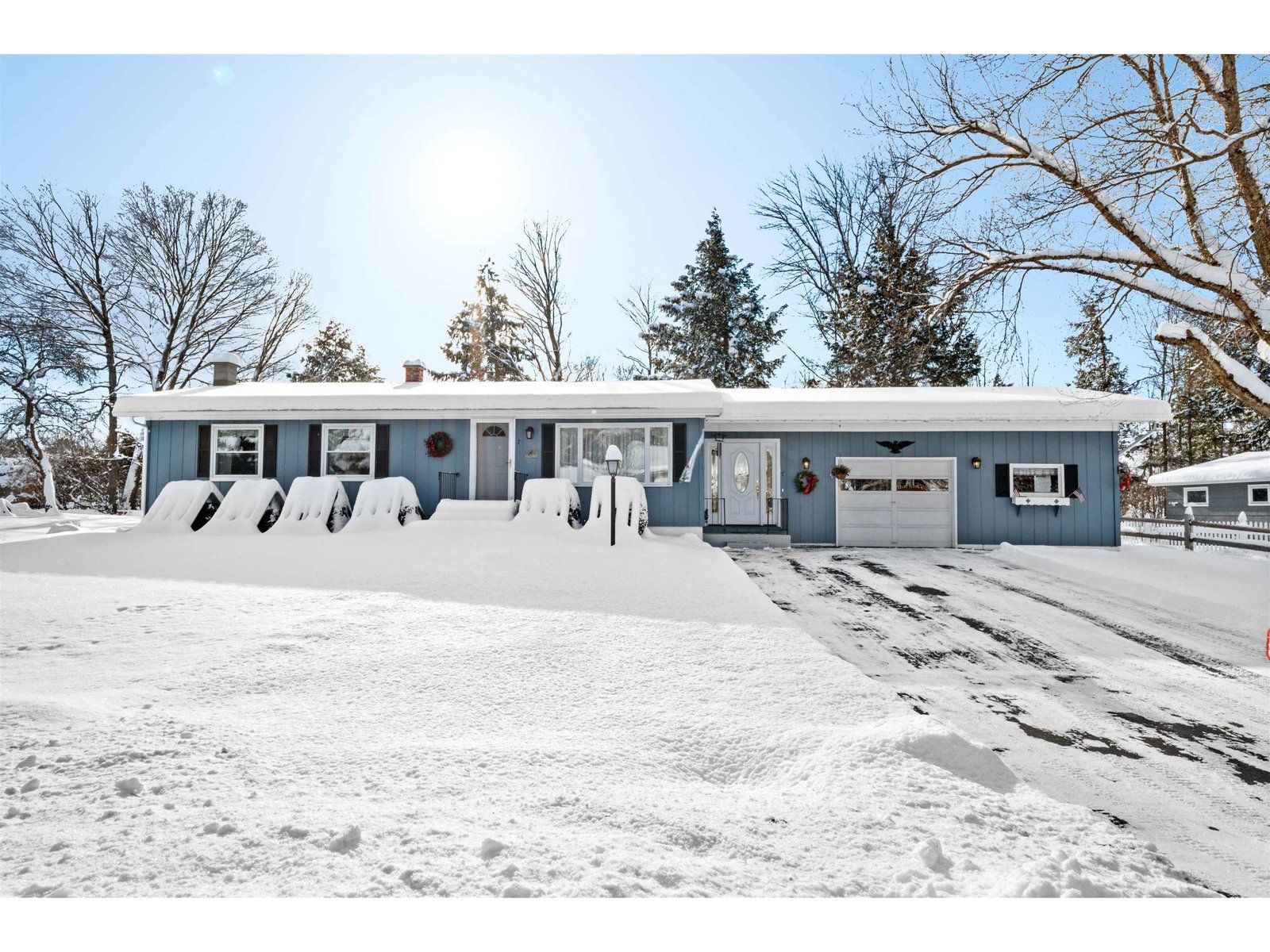 7 Spruce Lane