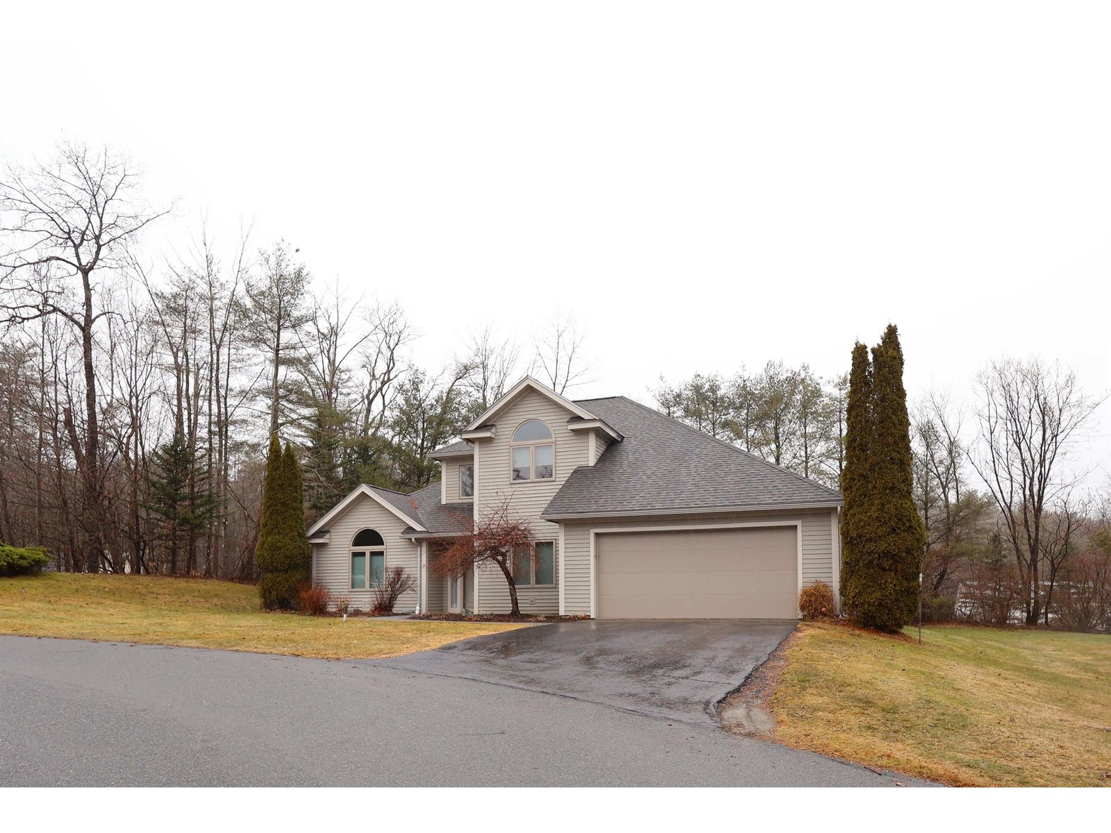 7 Sterling Springs Drive, Hartford