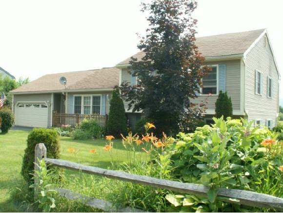 7 Thomas Ln