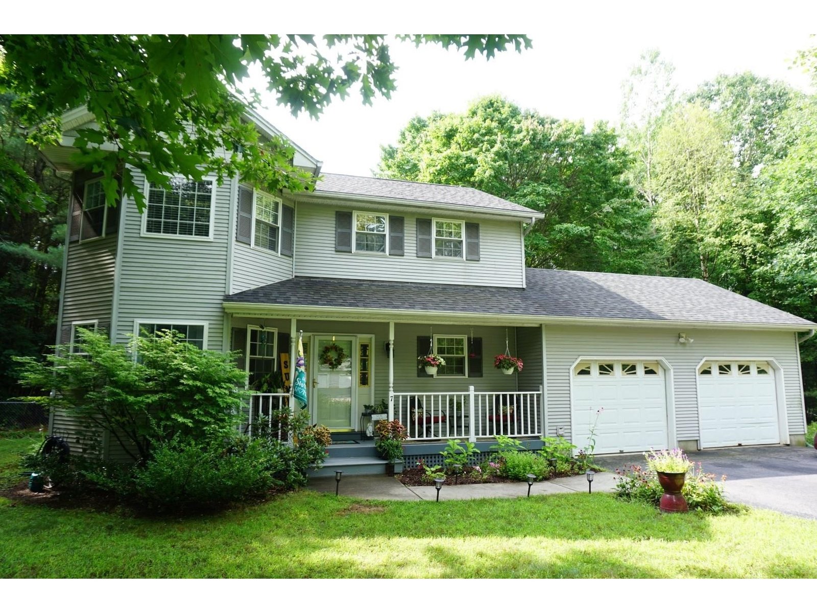 7 Valley View Drive
