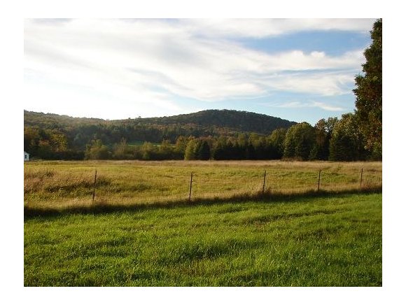 7 Vermont Farmhouse Rd