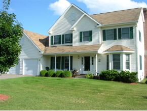 7 Whitcomb Meadows Lane