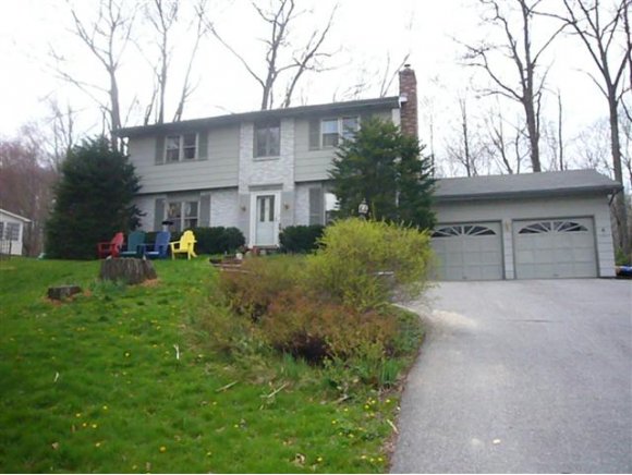 7 Wildwood Dr