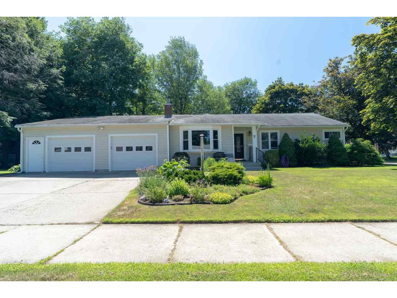 7 Wildwood Drive Burlington, Vermont Sold in 2018