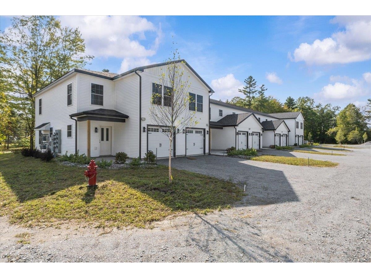 7 Willys Lane, Unit 101
