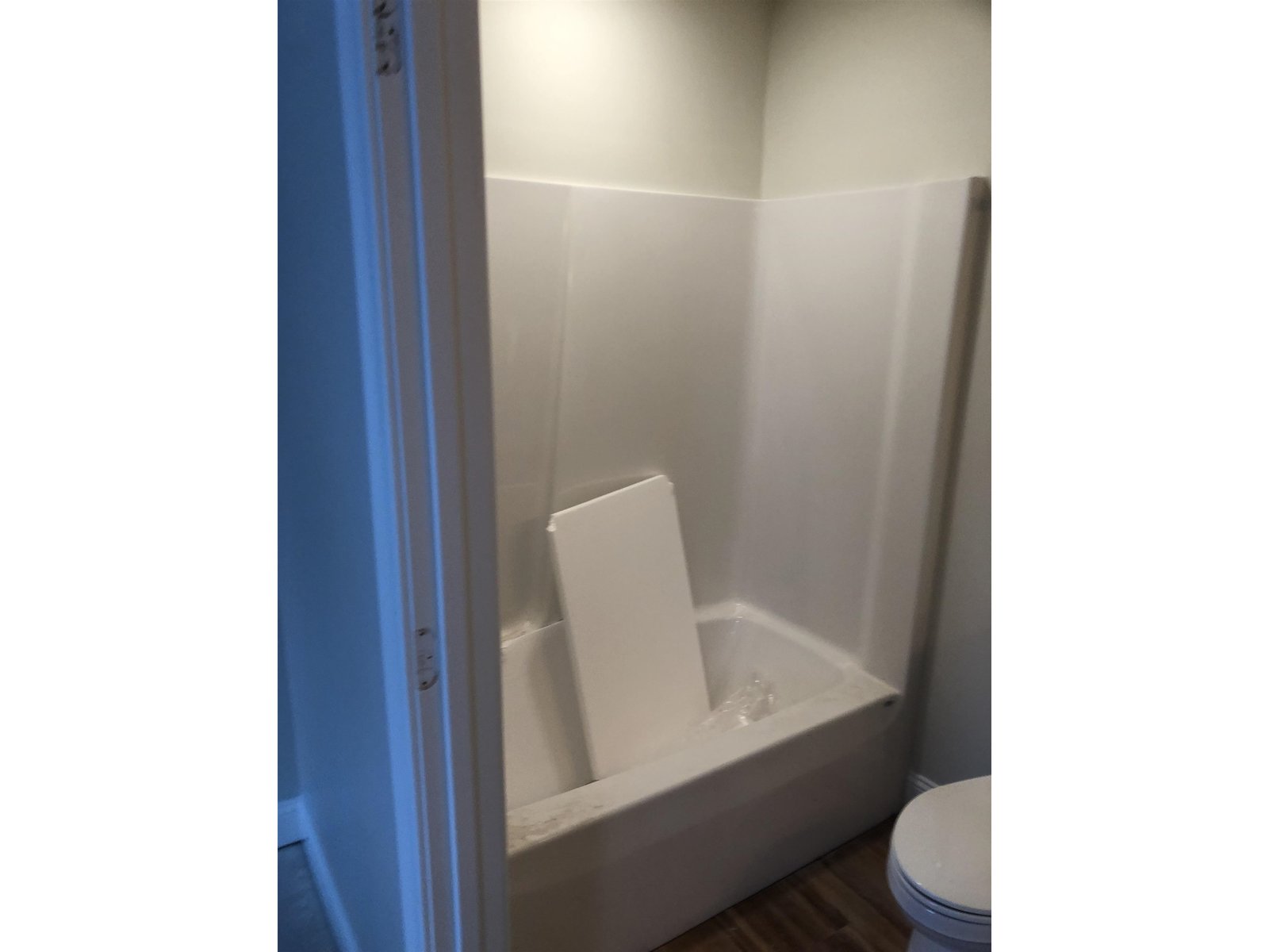 7 Willys Lane, Unit 104
