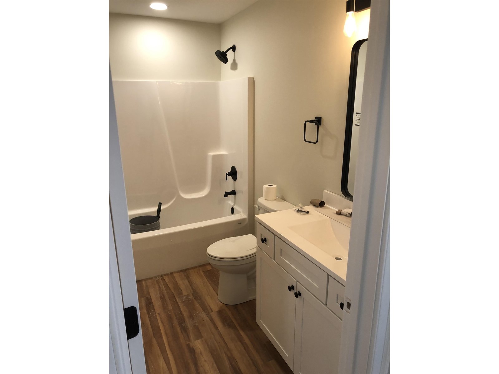 7 Willys Lane, Unit 104