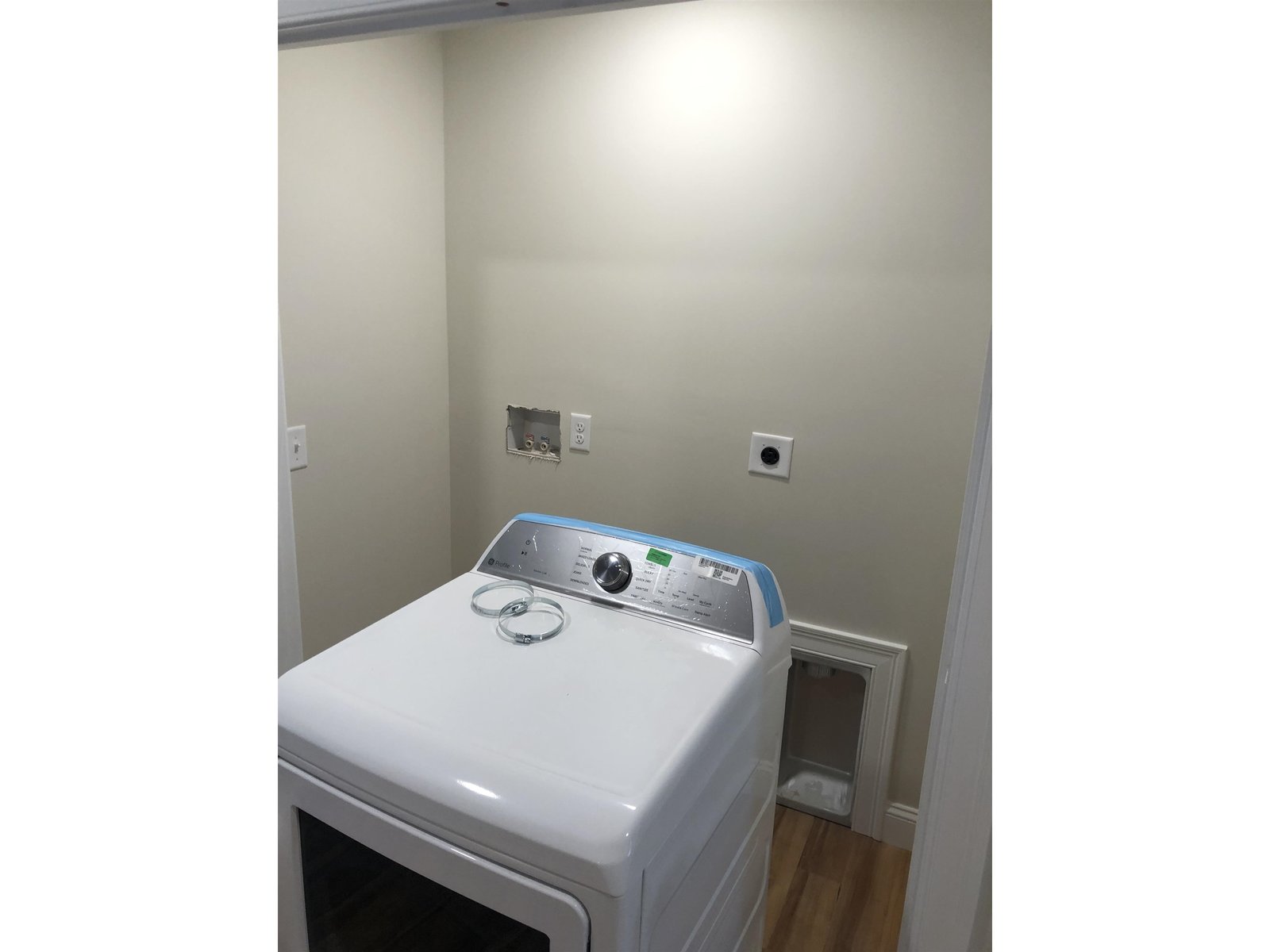 7 Willys Lane, Unit 104