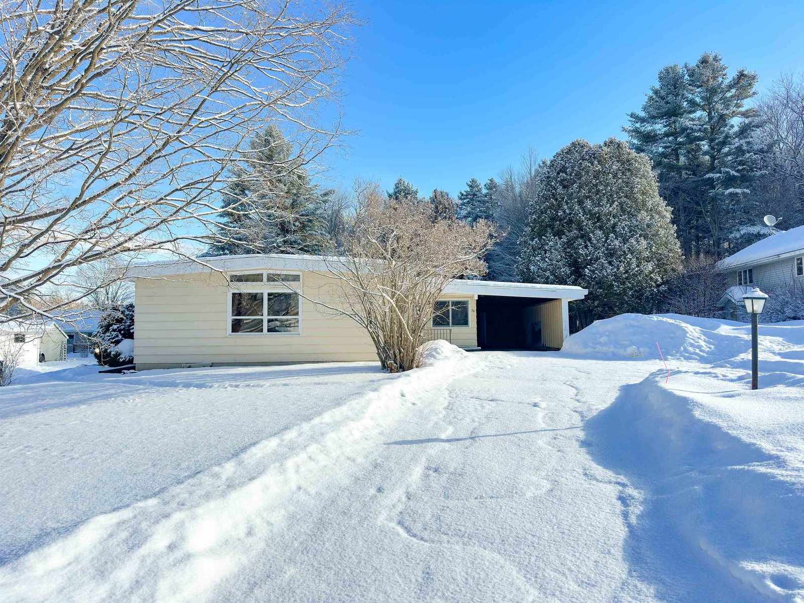 70 Fairwood Heights, Morristown