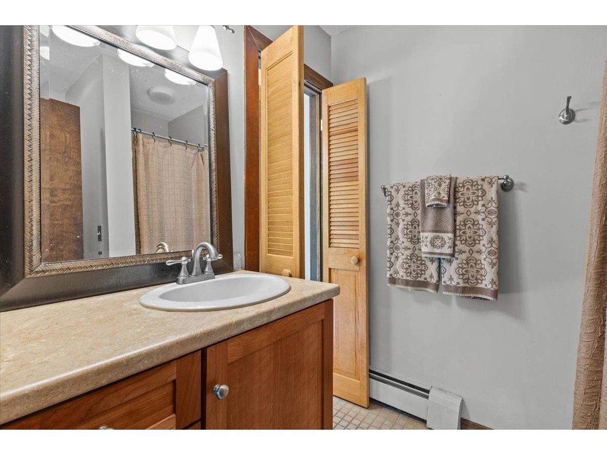 70 Field Road, Unit 5