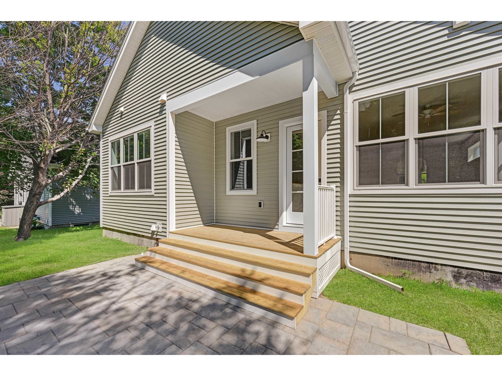 70 Fieldstone Drive