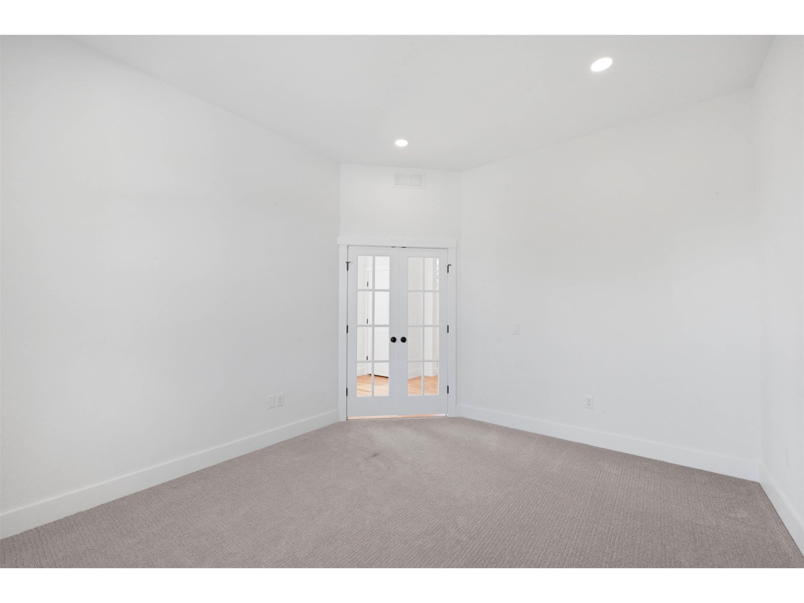 70 Fieldstone Drive