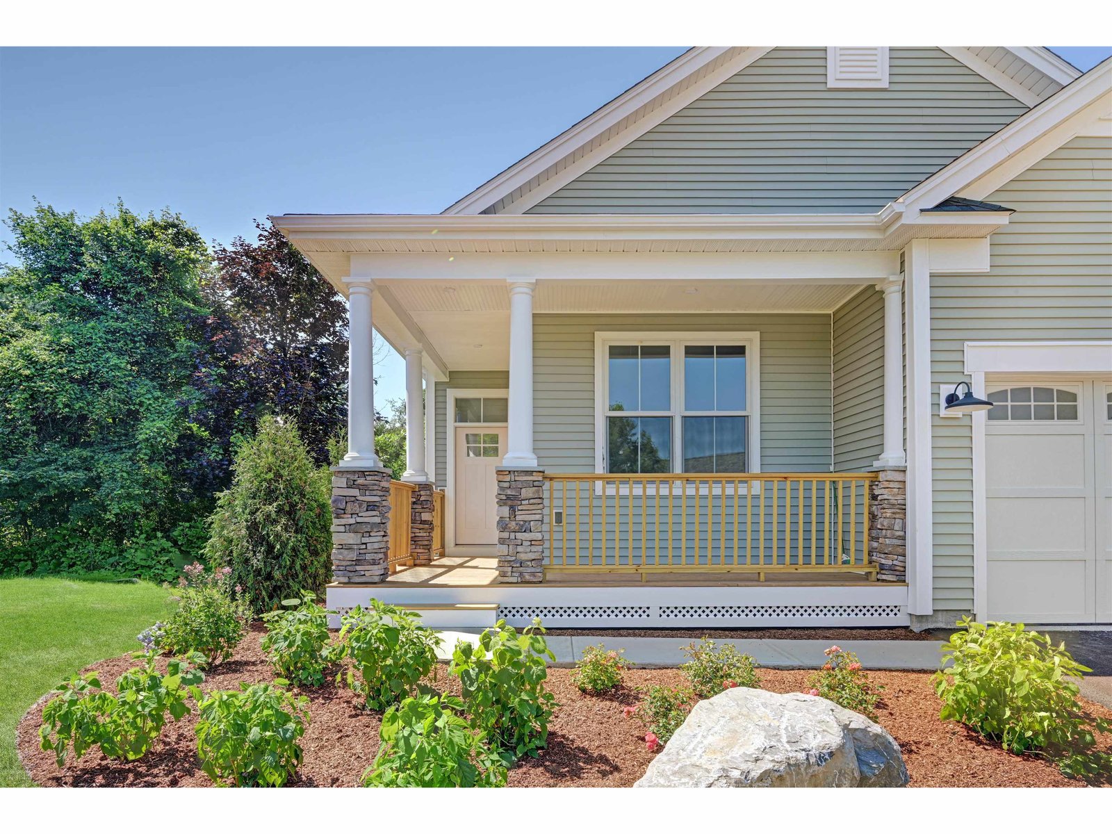 70 Fieldstone Drive
