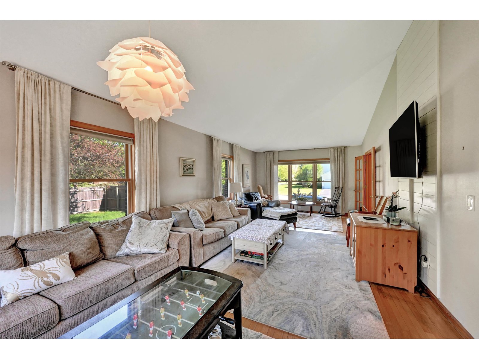 70 Moss Glen Lane