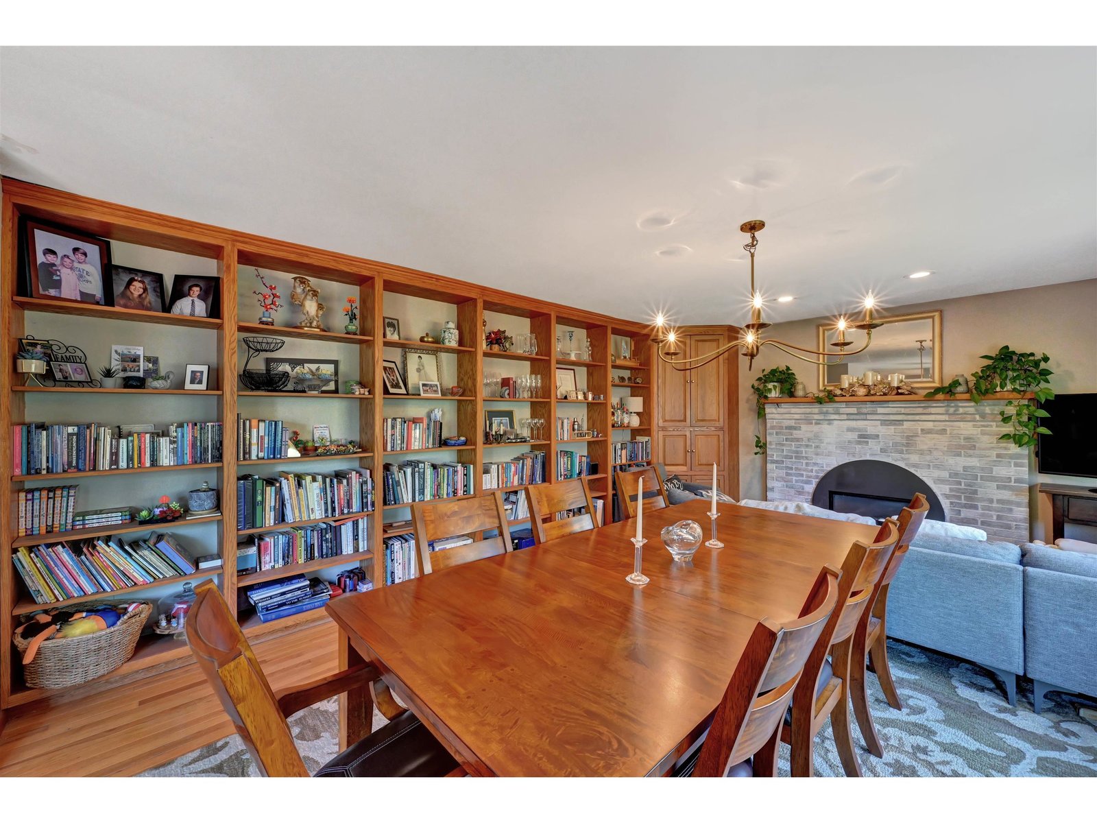 70 Moss Glen Lane