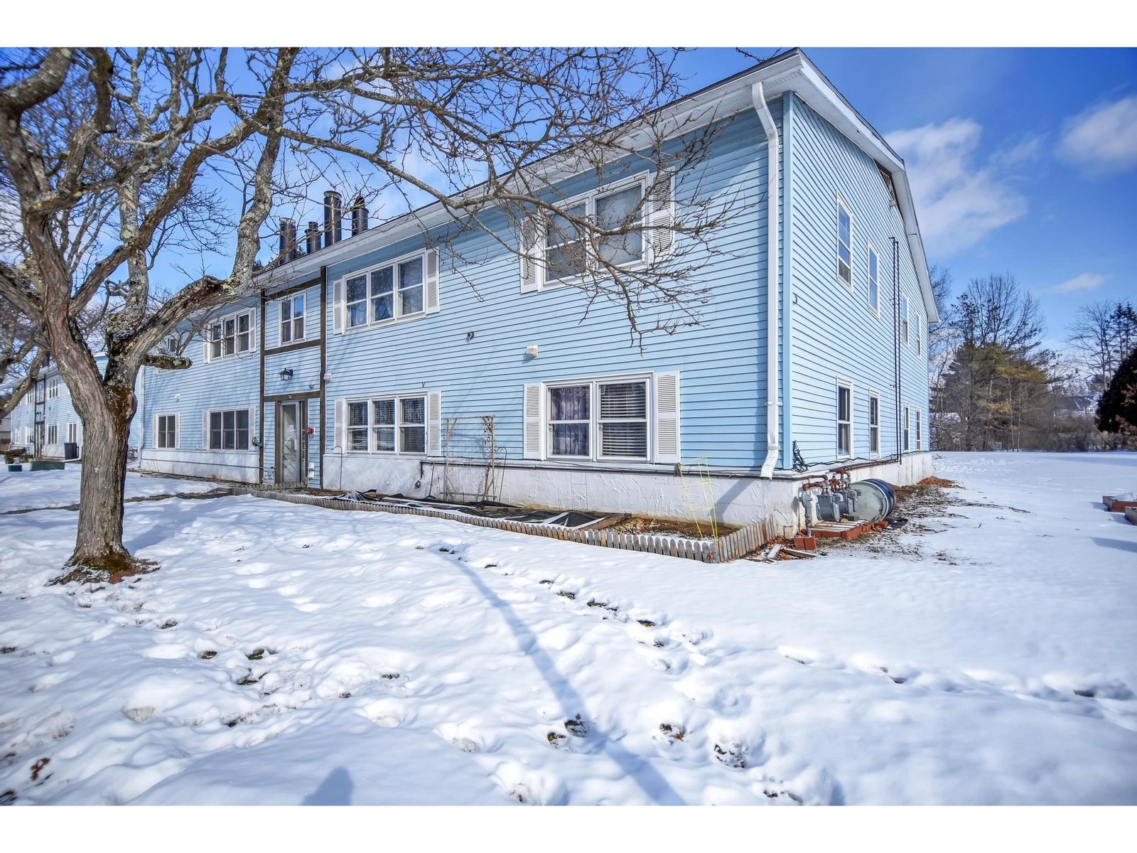 70 South Street, Unit F