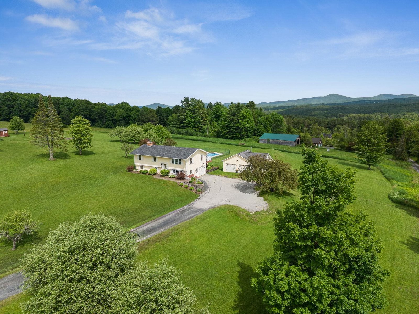 700 Cherry Tree Hill Road