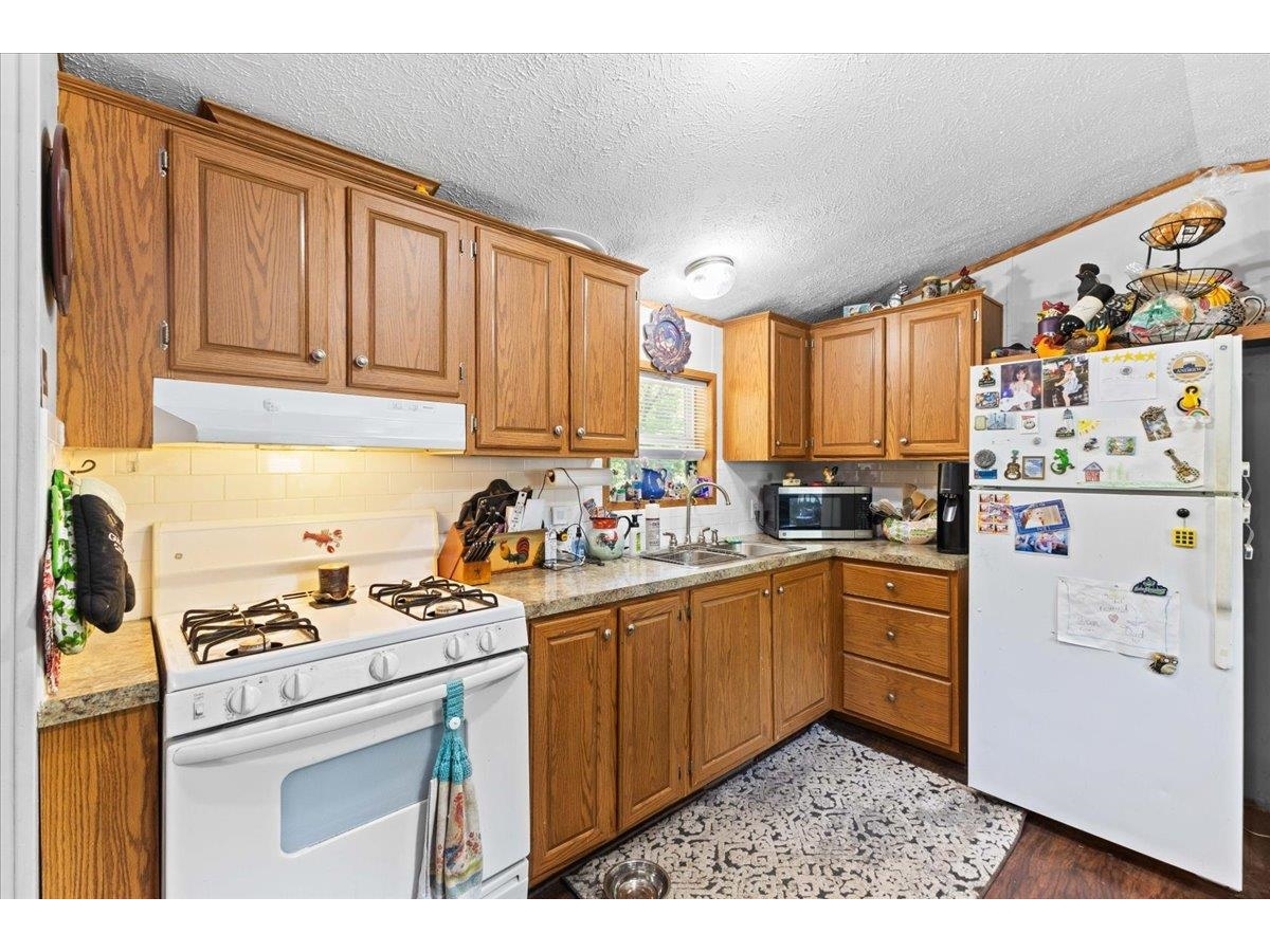 704 Bean Road