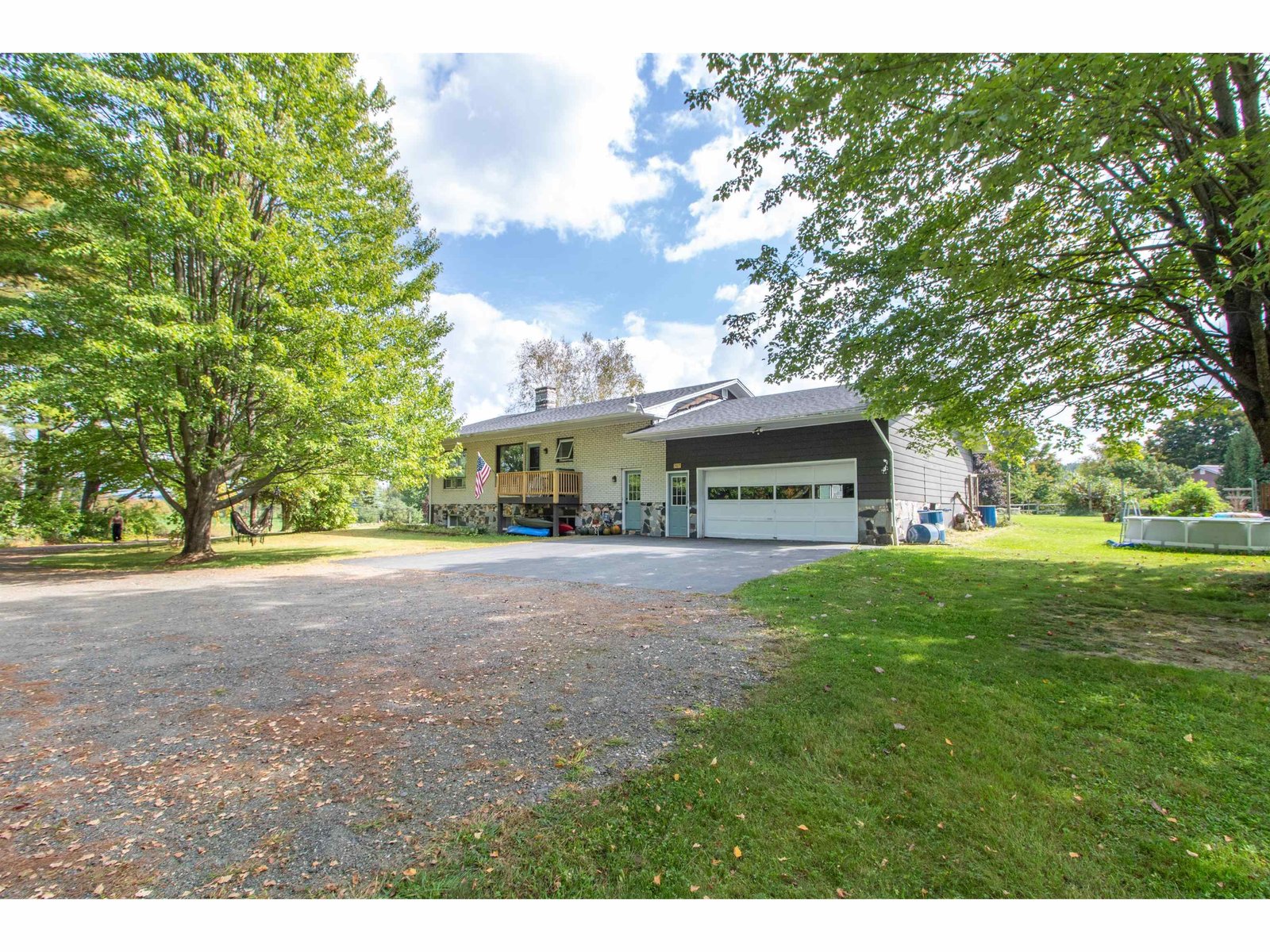 707 Lake Road