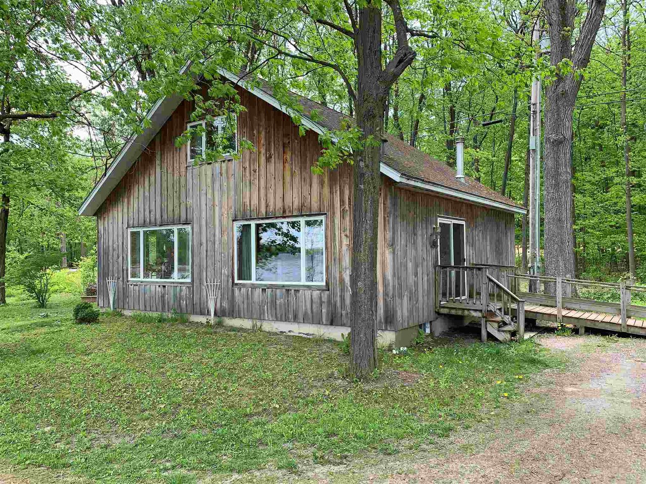 708 Abenaki Road