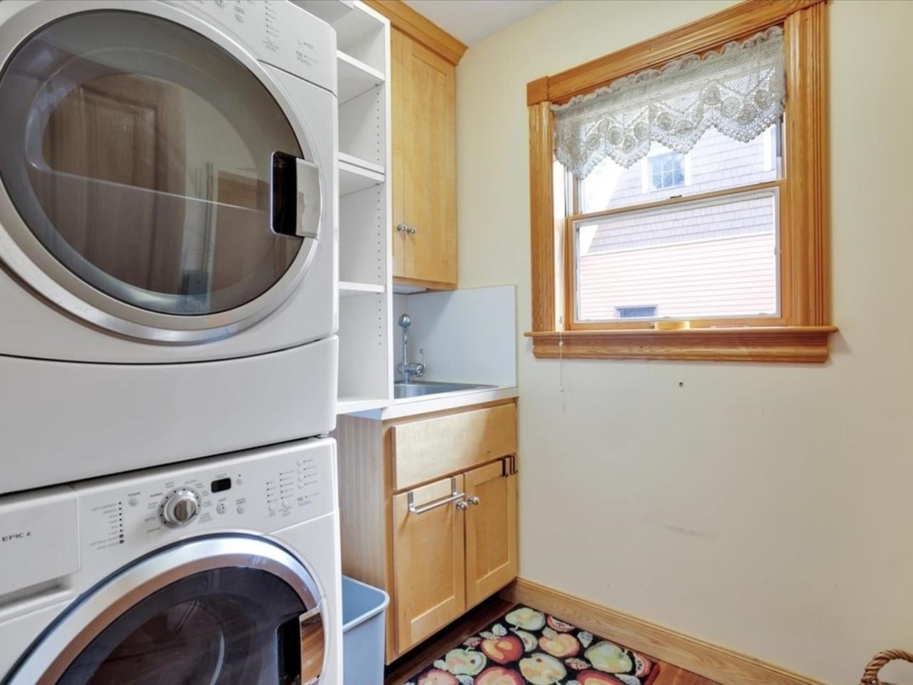 1st floor laundry