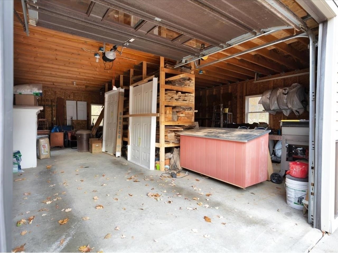Oversized garage