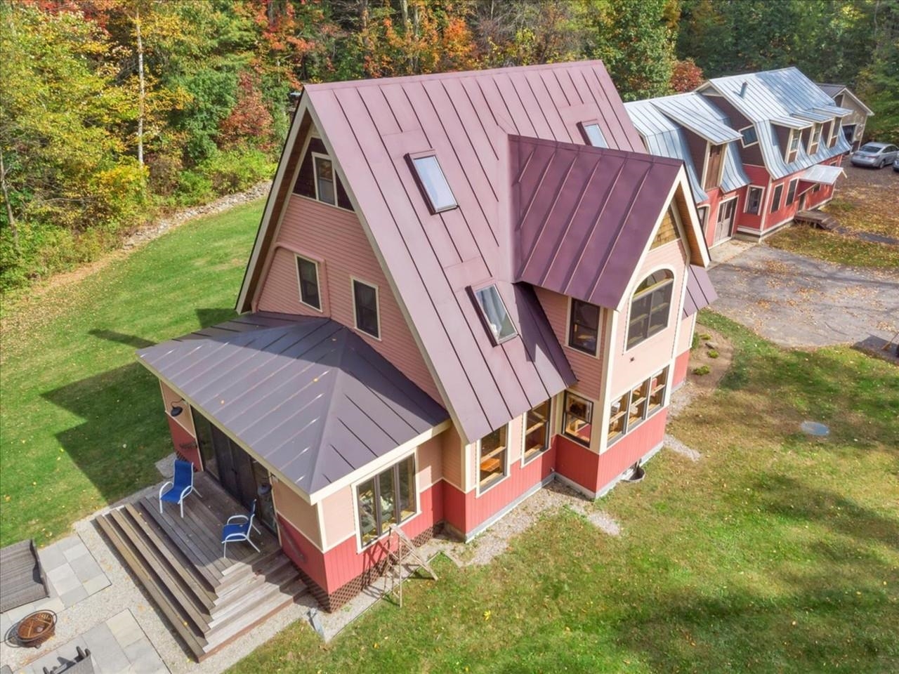 71-73 Highlands Drive