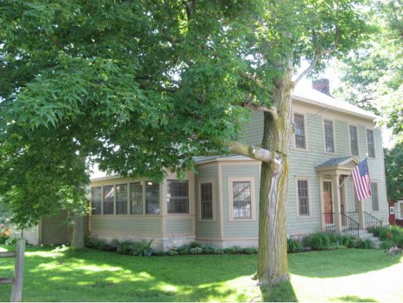 71 Green St