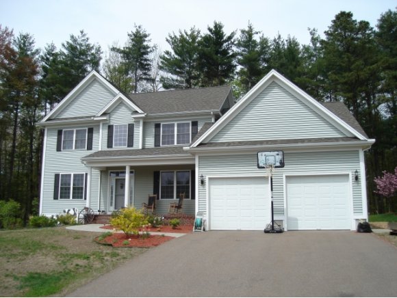71 Hawkes Way