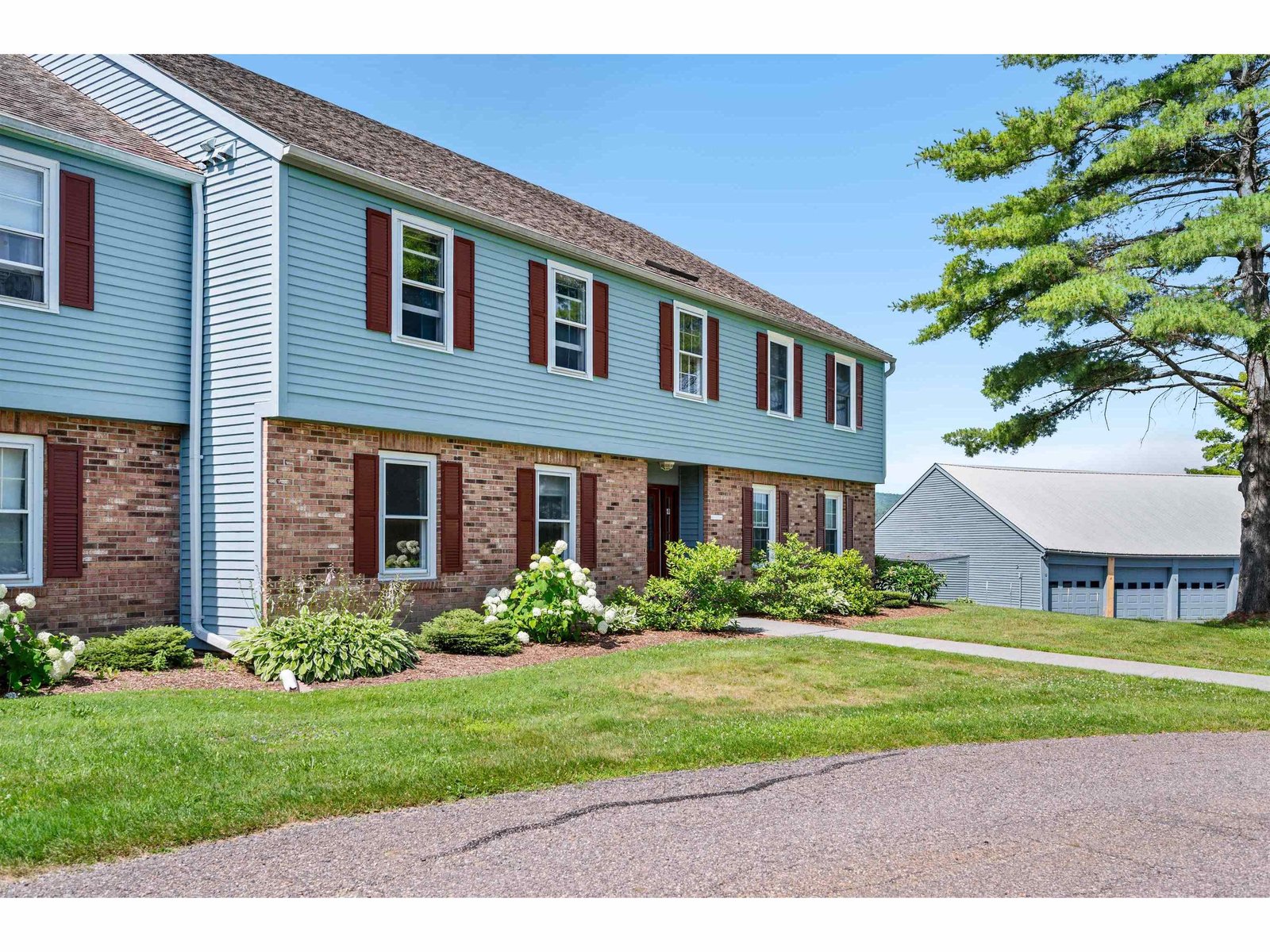 71 Independence Green