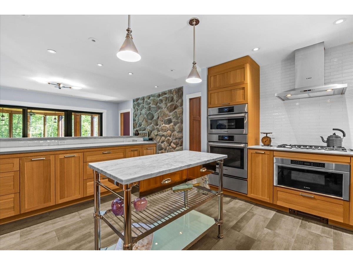 71 Sterling Ridge Road