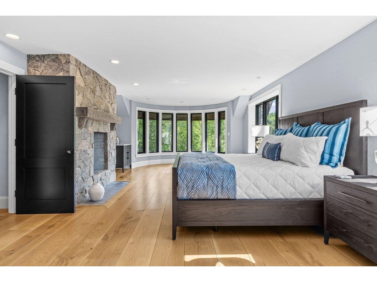 71 Sterling Ridge Road