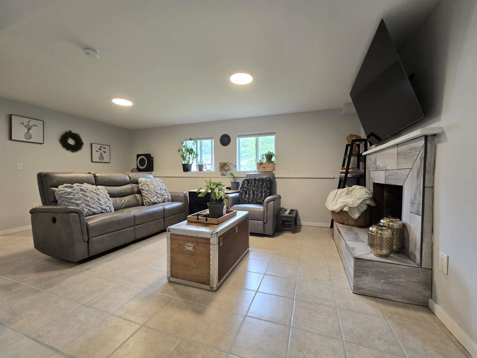 71 Venus Avenue